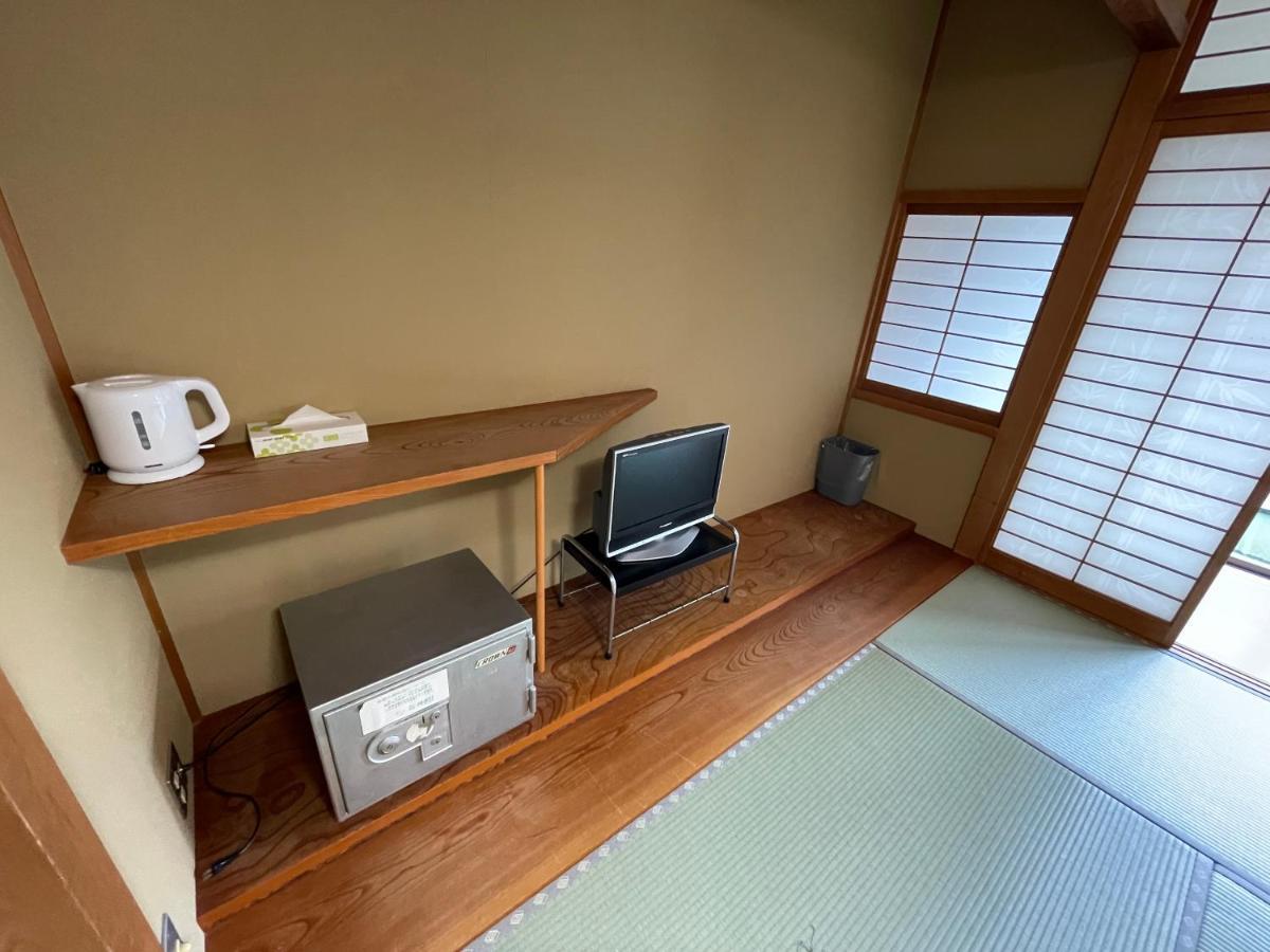 Hotel Isodokei Shirahama Buitenkant foto