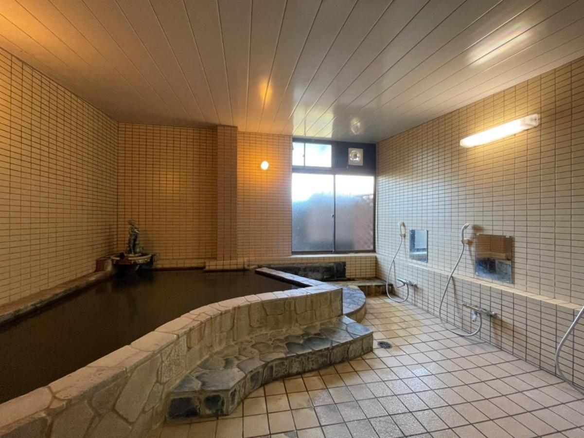 Hotel Isodokei Shirahama Buitenkant foto
